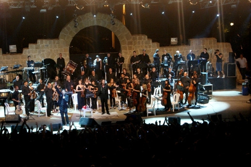 serj-tankian-with-the-lebanese-symphony-orchestra-brf-2011